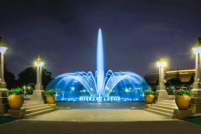 Magic Fountains Park & Bohemian Barranco at Night (Small Group) - Who should book this (and who might want a different plan)