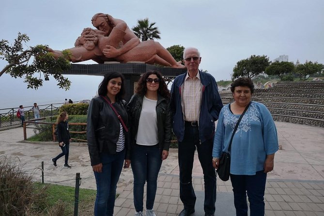 Modern and Colonial Lima City Tour. - Love Park in Miraflores: an easy, scenic start