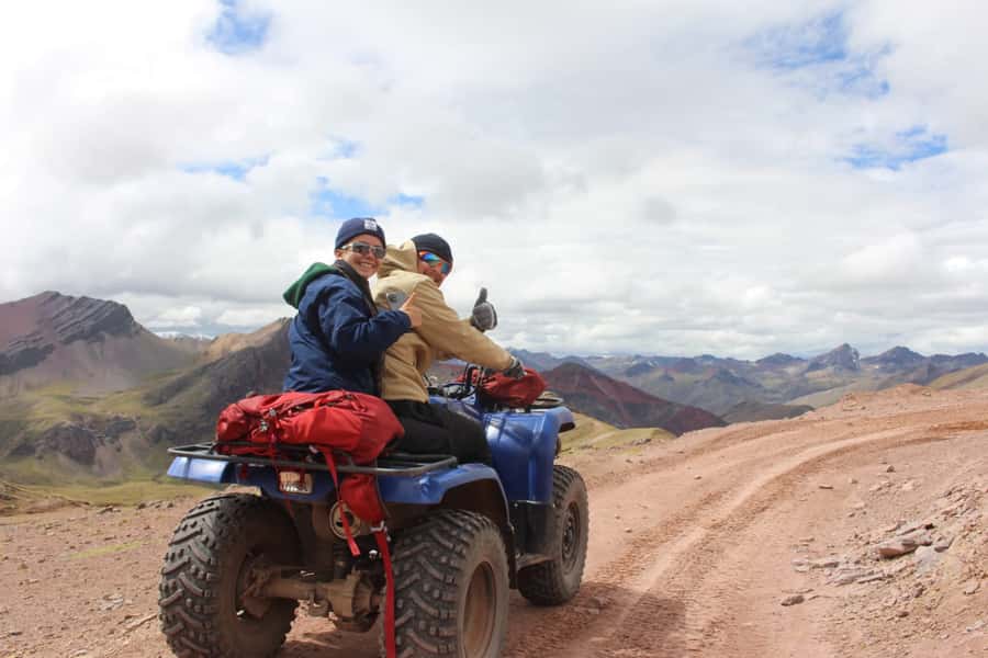 Montaña de Colores: tour en cuatrimotos día completo - What to Bring for High Altitude ATV Comfort (and Safety)