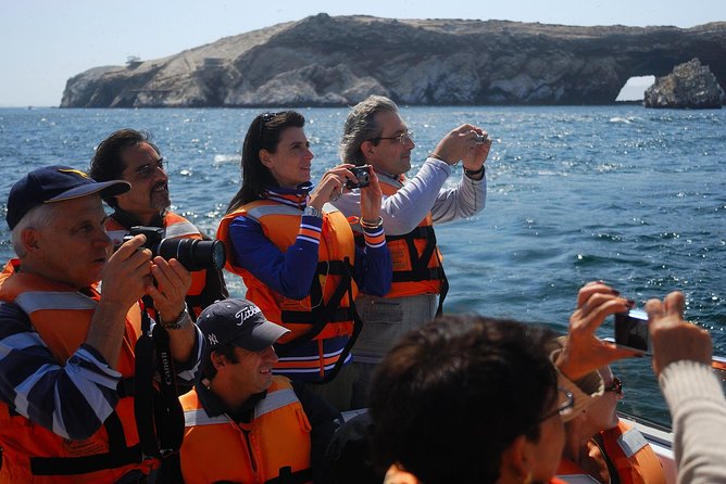 Nazca Lines & Ballestas Islands Private Tour Bus&Flight from Lima - Price and Value: Does $818 Buy You Convenience or More?