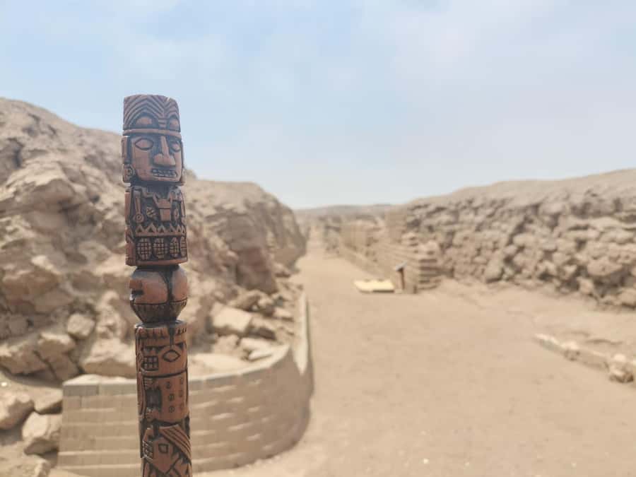 Pachacamac: Private tour of the Great Archaeological Sanctuary and Site Museum - Temples, legends, and big views you can actually see