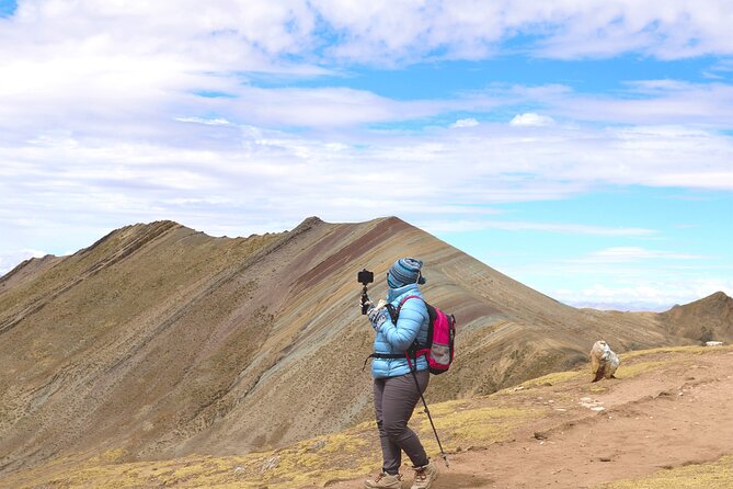 Palccoyo Rainbow Mountain Full Day Tour from Cusco - Palccoyo vs Vinicunca: why this route feels easier