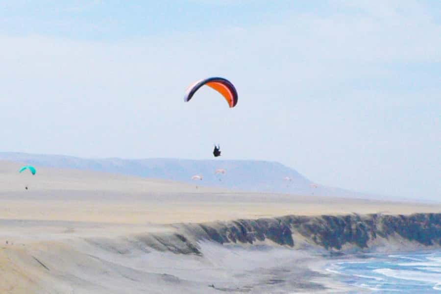 Paracas : Paragliding - Fly Like a Bird - Launch Options: How Cerro Maldito, Playa Supay, and La Catedral Feel Different