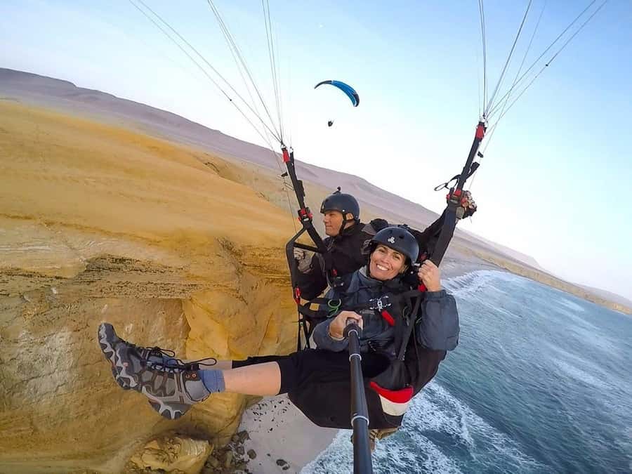 Paracas : Paragliding - Fly Like a Bird - What Happens From Pickup to Takeoff in Paracas