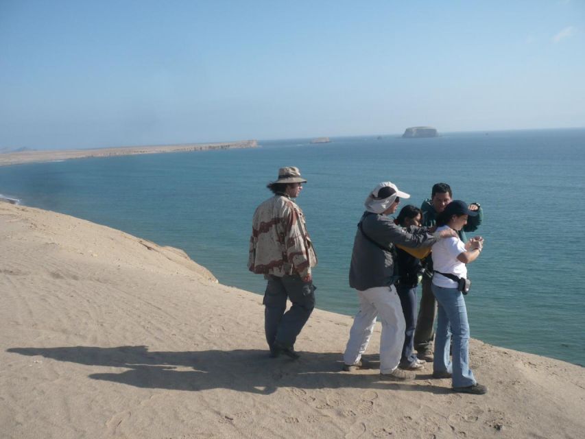 Paracas:Private Tours Paracas National Reserve all inclusive - Istmo viewpoint: where you feel the peninsula’s scale