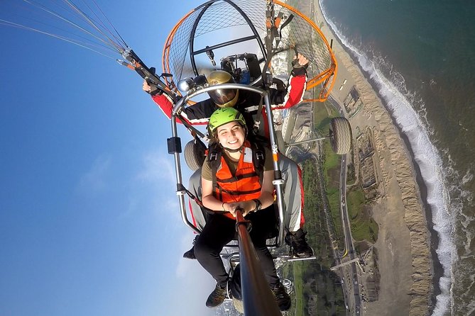 Paragliding in Lima - Costa Verde - Instructor Support and Safety, Plus Why Motor Assistance Helps