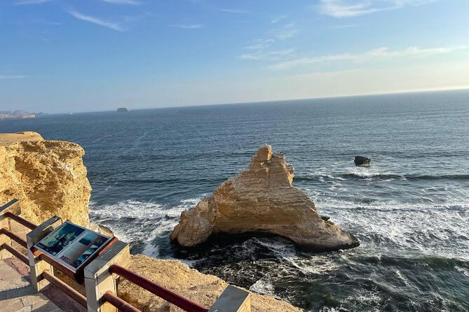 Premium Trekking Golden Shades - Stop 3: La Catedral, Rock Formations, and a Post-Earthquake Shape