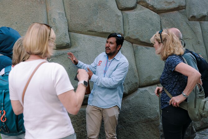 Private Cusco City Tour with Sacsayhuaman & Inca Sites - Getting Oriented in Plaza de Armas, 12 Angled Stone and Loreto Street
