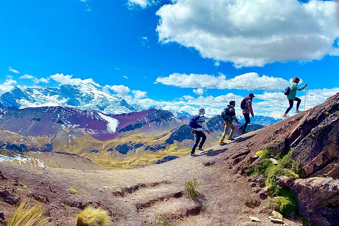 Private Tour Rainbow Mountain + Red Valley + LUNCH - Guides and Altitude Care: The Small Choices That Save Your Day