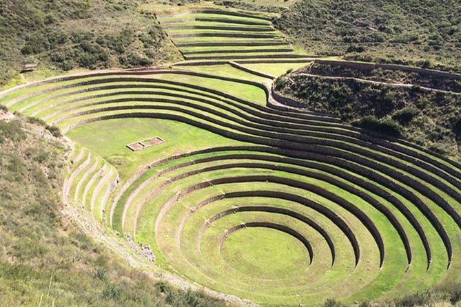 Private Tour Sacred Valley, Chinchero, Maras Moray, Ollantaytambo - Pisac terraces and a preserved cemetery worth the final push