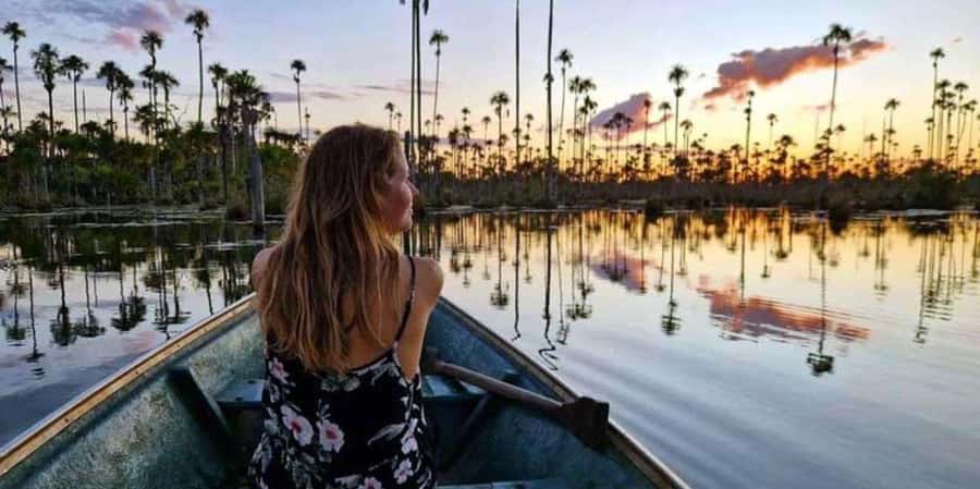 Puerto Maldonado: 3-hour sunset boat ride - 16:30 Pickup to 19:30 Return, how the timing shapes the whole ride