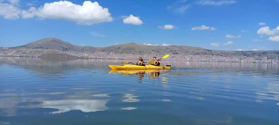 Puno: 2-day Uros Kayak Tour with Homestay at Amantani Island - Day 1 kayak to Uros: the floating islands up close