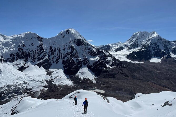 Qampa Climbing 2 Days in Ausangate - Pacchanta return and hot springs: the best kind of tired