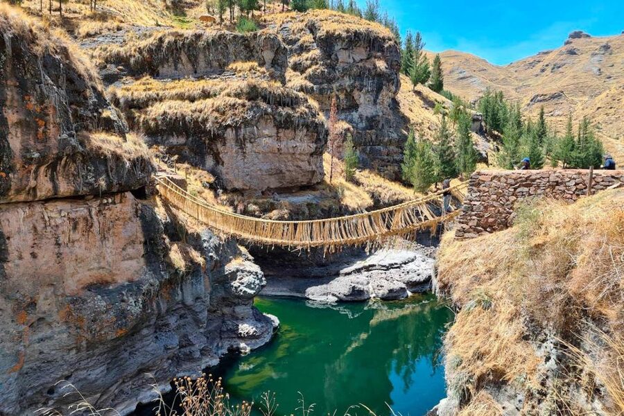 Queswachaka : Tour Inca bridge - Cusipata lunch and the ride back to Cusco