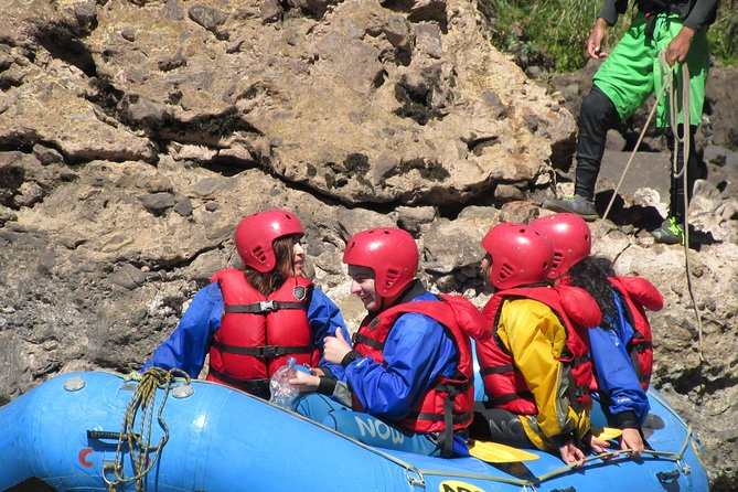 Rafting & Zip line Urubamba River 1 Day - Small comfort tips: wetsuit fit, clothing, and photo costs