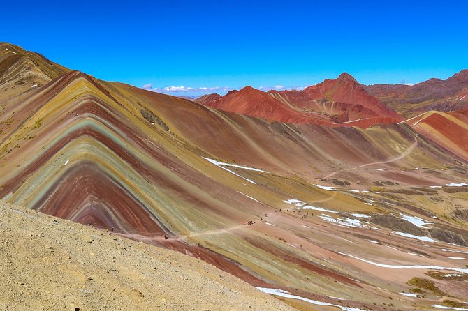 Rainbow Mountain in Cusco Full Day Tour - Breakfast in Pitumarca: Simple, Practical Fuel