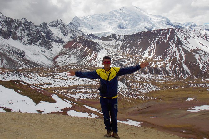Rainbow Mountain in Cusco Full Day Tour - The Hike to Rainbow Mountain: Steep Steps, Real Altitude, Real Cold