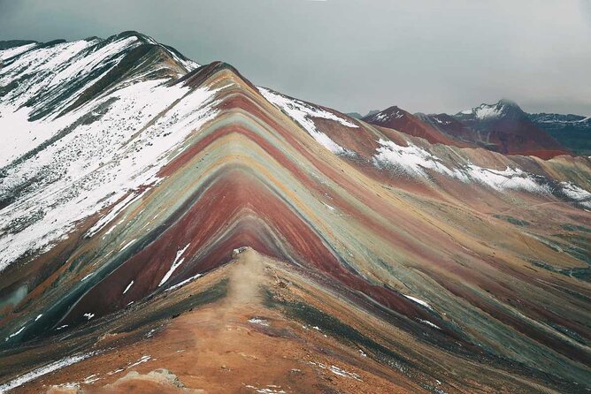 Rainbow Mountain Perú Full Day Group Shared Service - Group size and shared-service reality: expect a crowd, but manageable