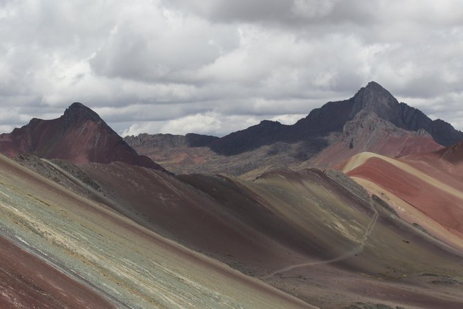 Rainbow Mountain Tour Vinicunca (Full Day) - Food that keeps you steady: local breakfast and buffet lunch