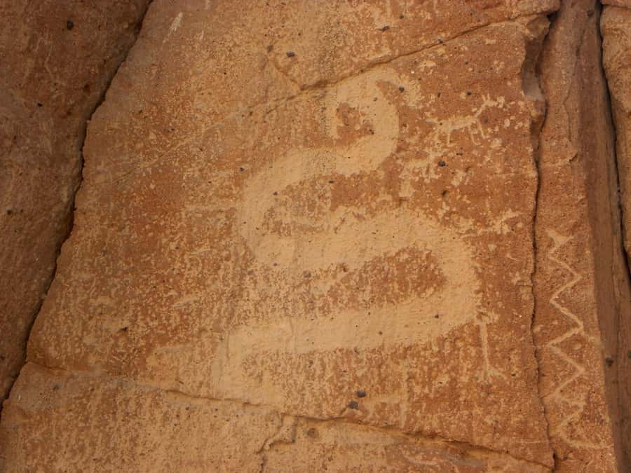 Route of the Sillar | Quarries of Añashuaycos | Half day - Añashuayco quarry and ashlar carving, seeing how sillar becomes a city