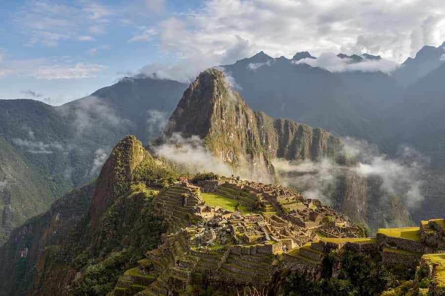 Sacred Valley & Machu Picchu by Train: 2-Day, 1-Night Tour - Expedition train to Aguas Calientes, what that overnight actually buys you