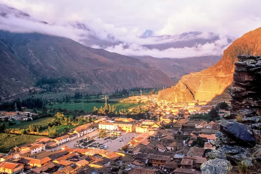 Sacred Valley: Ollantaytambo, Chinchero And Yucay With Lunch - Chinchero: Inca memory on a working hillside town