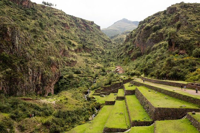 Sacred Valley (VIP) - Full Day Trip - Chinchero at 3,765 Meters: Village Life and a Less-Touristy Sunday Market