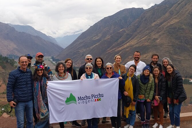 Sacred Valley VIP Private Tour - Urubamba buffet lunch: you fuel up in the middle, not at the end