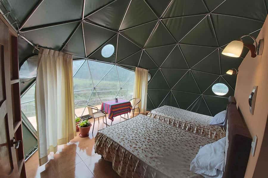 Salkantay Trek to Machu Picchu 5 Days with Sky Lodge Domes - Day 1: Mollepata breakfast, Challacancha start, Soraypampa domes, and Humantay Lake
