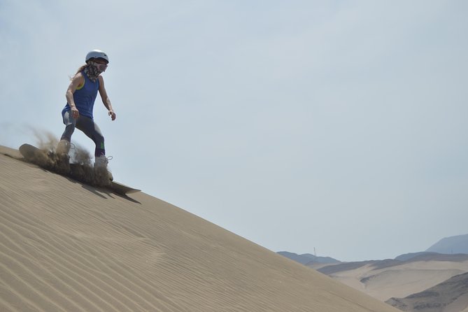 Sandboarding and Off Road in Lima (National Park Lomas de Ancón) - Stop 3: sandboarding lesson, bunny-heel practice, and the big dune run
