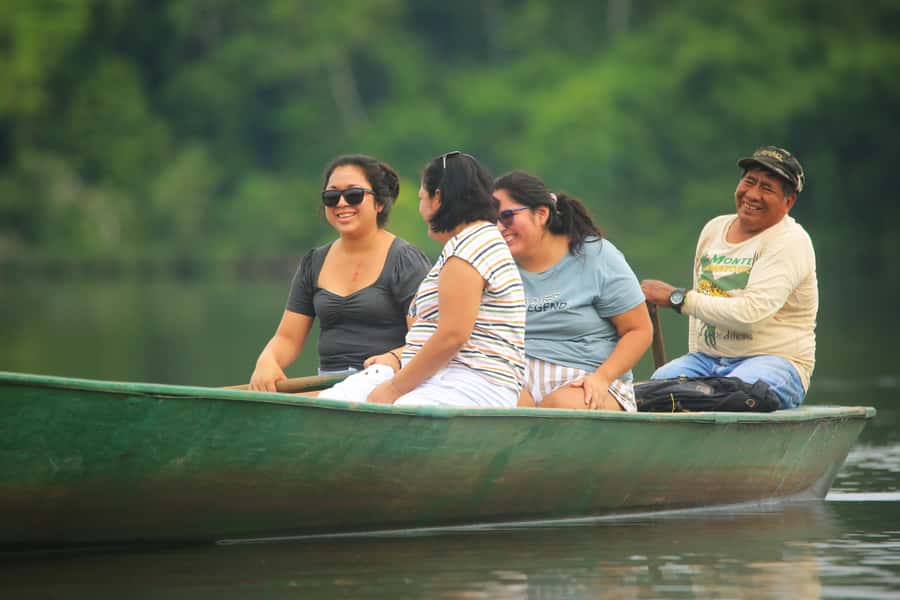 Sandoval Lake & Parrot Clay lick 3 Days/2 Nights - Who should book this, and who should skip it