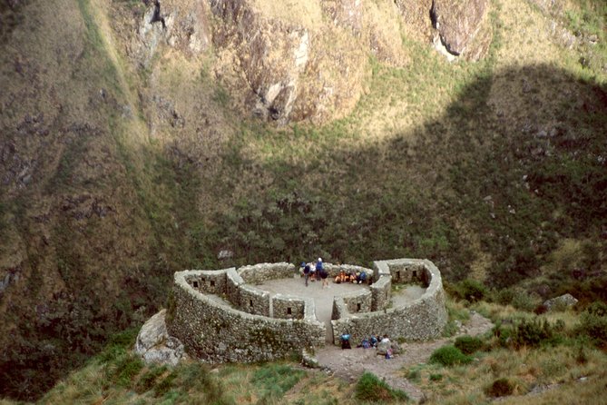 Short Inca trail to MachuPicchu || 2days - 1nigth || - Day 2: Early trip to Machu Picchu, guided tour, then free time