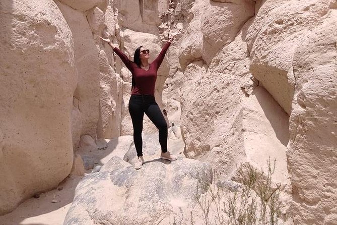Sillar Route in Arequipa and viewpoint of the Volcanoes - Ruta del Sillar Canyon Walk and the Shingles Road Photo Stop