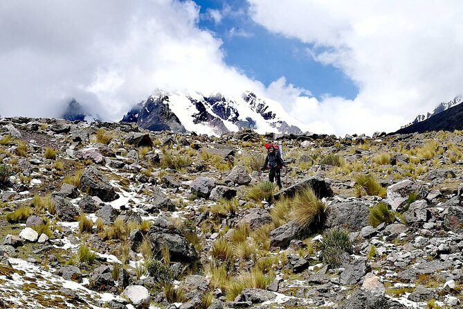 Small Group 5 Days Salkantay and Machu Picchu by Llactapata Tour - Day 4: Lucmabamba to Llactapata, Then Down to Hydroelectric and Aguas Calientes