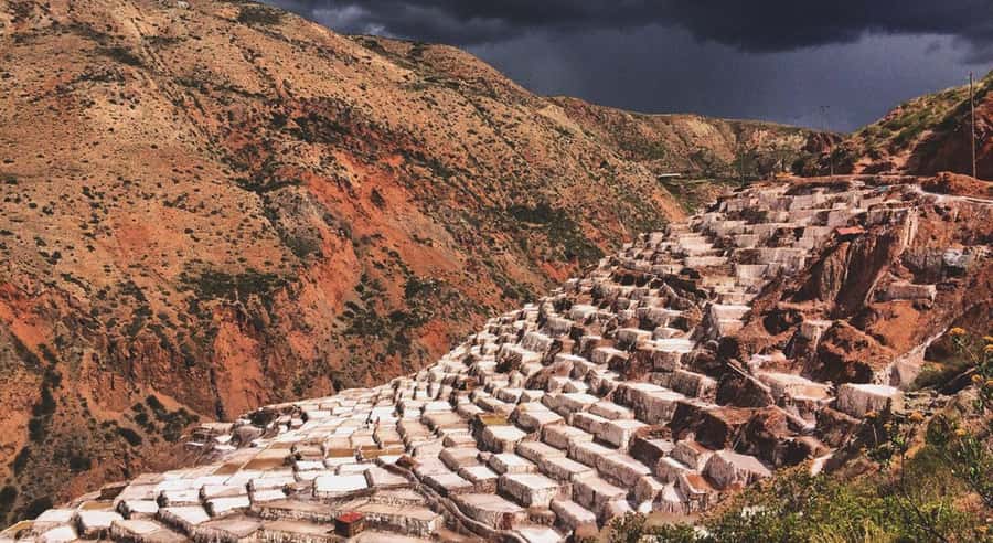 Super Sacred Valley - Chinchero Inca walls and the colonial church stop