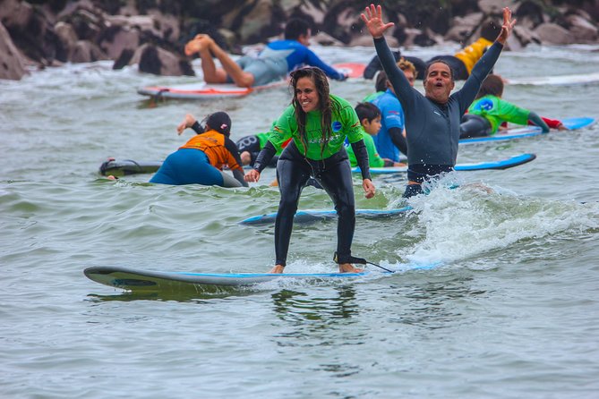 Surf lessons in Lima, Peru surf lessons best experience - Finding Circuito de Playas in Barranco and Starting on Time