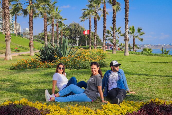 Tour Miraflores + Fotografía Profesional - Stop 2: El Faro Park, an early-1800s lighthouse for variety