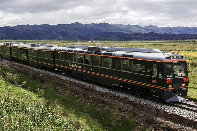 Tour To Machupicchu 2 Days by Train - Aguas Calientes hotel reality check: expect noise, not luxury