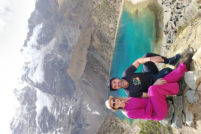 Tour to the HUMANTAY LAGOON from CUSCO - At the lagoon: the 45-minute photo plan and the Salkantay and Humantay backdrop