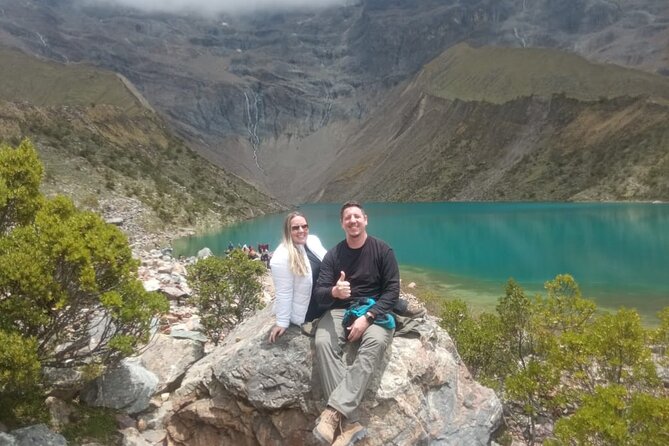 Tour to the HUMANTAY LAGOON from CUSCO - Group size, guide support, and the small details that help