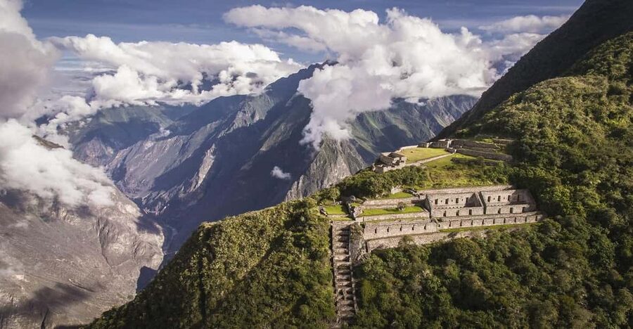 Trek to Choquequirao 4 days - Day 3: Apurímac River Canyon Descent to Chiquisca Evening