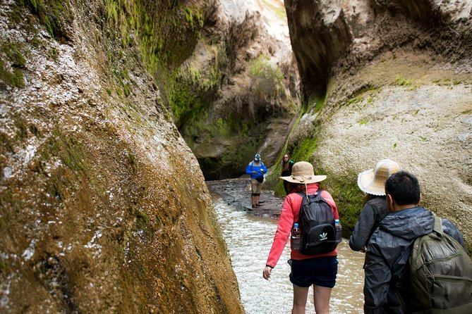 Trekking, Waterfalls and Thermal Baths - Price and logistics: what you are paying for, and what you are not