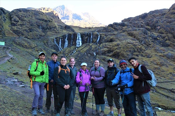 Ultimate Lares Trek & Inca Trail 5 days - Day 1: Hotel pickup, Sacred Valley market stop, then Lares hot springs