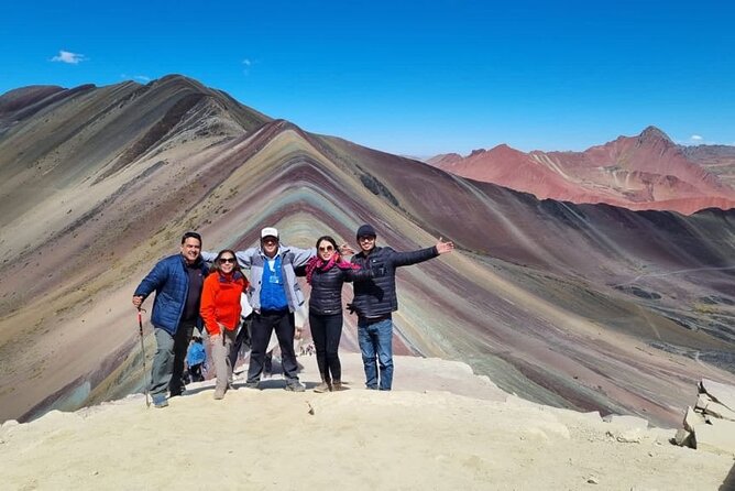 Vinicunca Rainbow Mountain Full-Day Tour from Cusco - 4:00 am to Rainbow Mountain: the pacing that matters